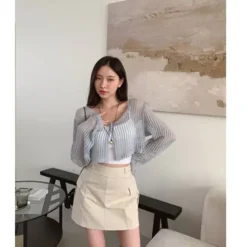 Back Banding Flarted Mini Skirt