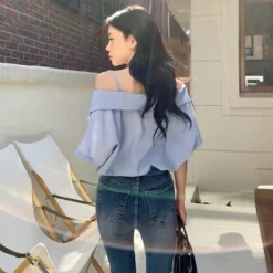 Off-shoulder Shirt