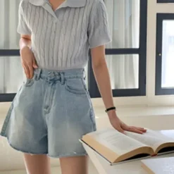 Twist Short Sleeve Collar Knitwear